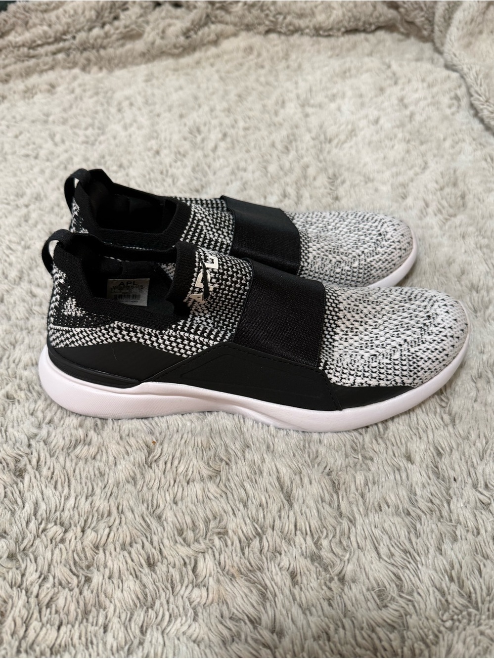 APL Slip-On Knit Sneakers in Black & White - Picture 4 of 11